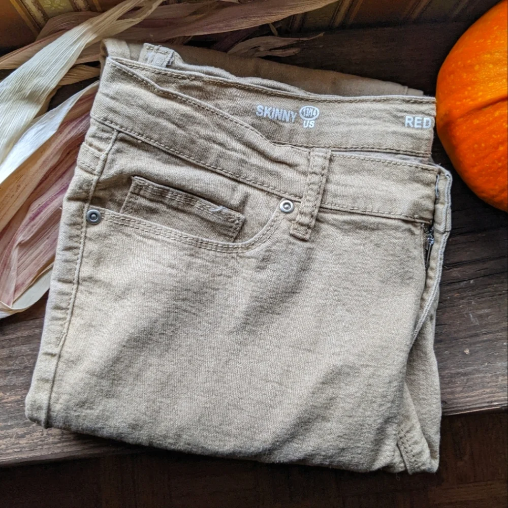 🥾 Red Blue Denim Tan Oatmeal Khaki Skinny Jeans Size 13/14